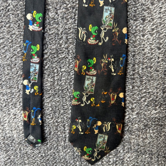 Vintage 1997 Looney Tunes Stamp Collection Tie‎ Mens Black Warner Bros USPS Tie